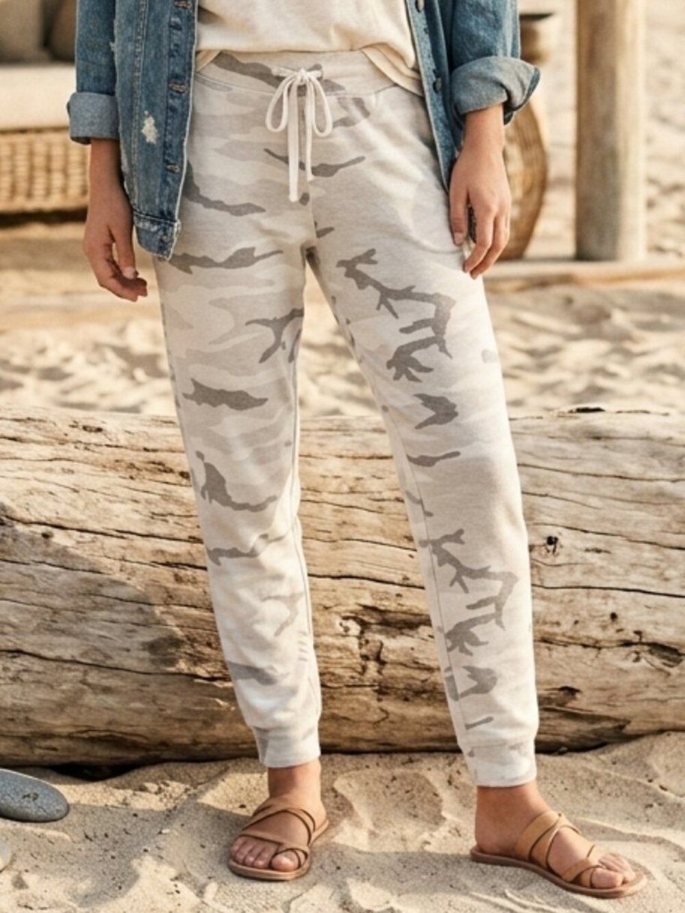 Rails Oakland Stone Fray Camo Sweatpants Large | Neutral Camouflage Joggers
